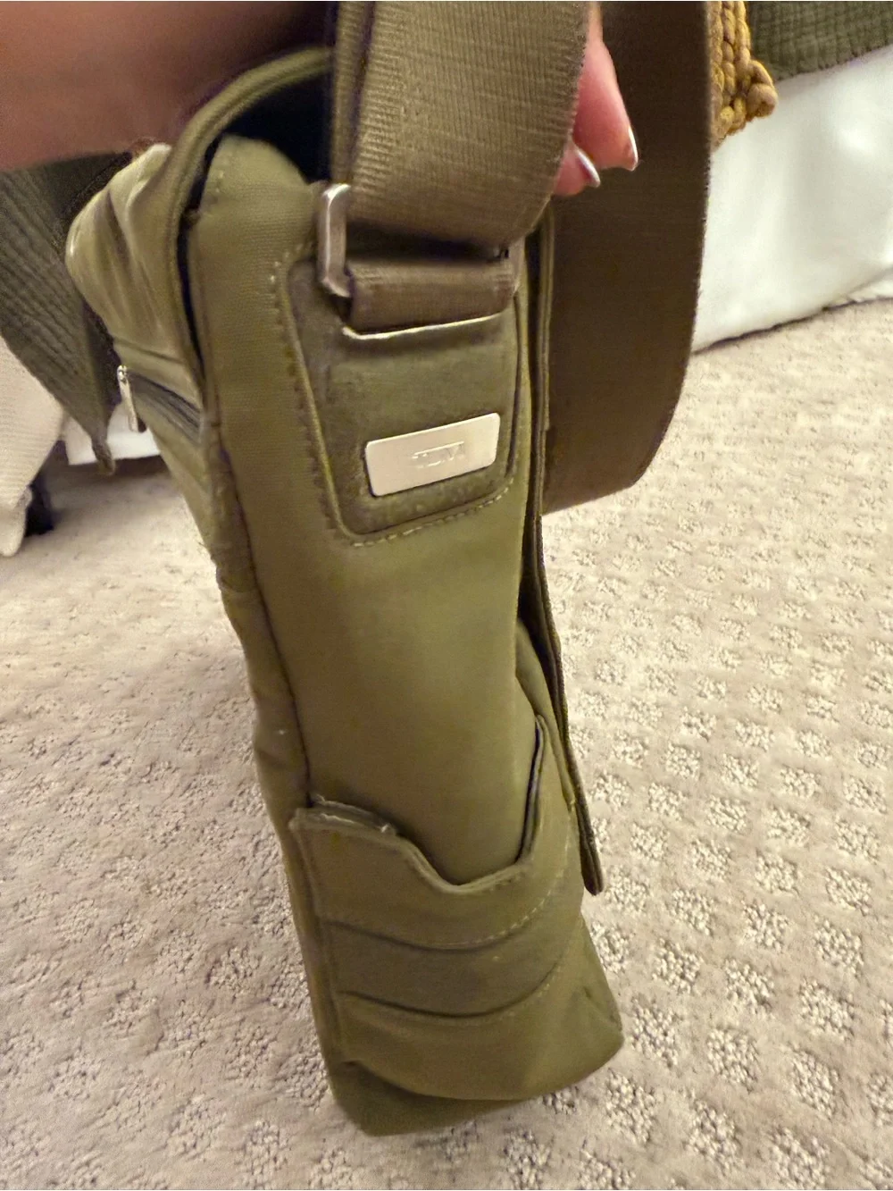 Tumi Olive Green Nylon Messenger Crossbody Laptop Travel Shoulder Bag